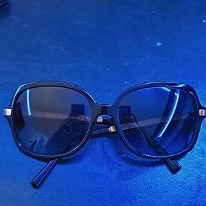 Adrianna ll Michael Kors sunglasses